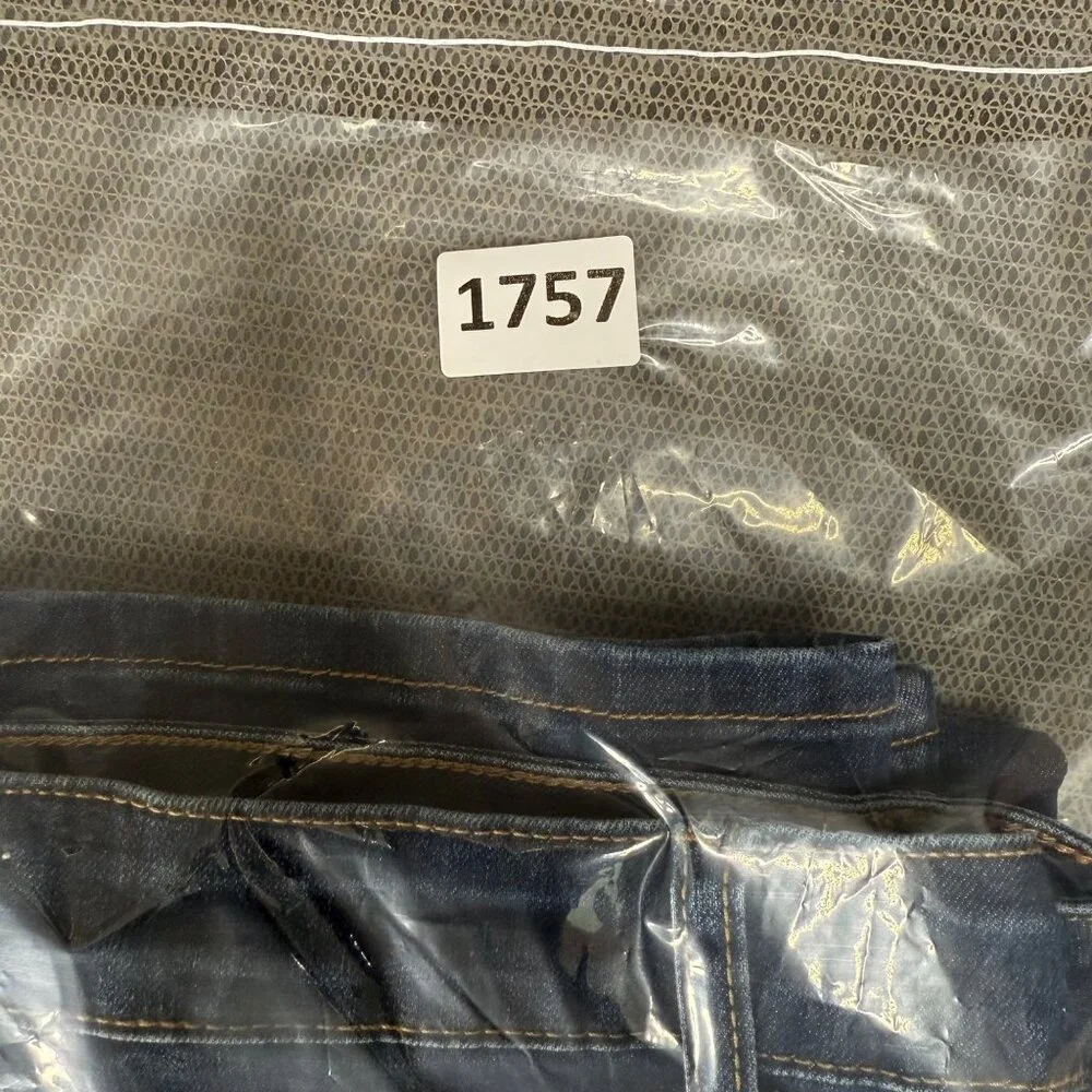 Architect Womens Size 12 Straight Leg Blue Jeans Cotton Blend - Picture 8 of 9